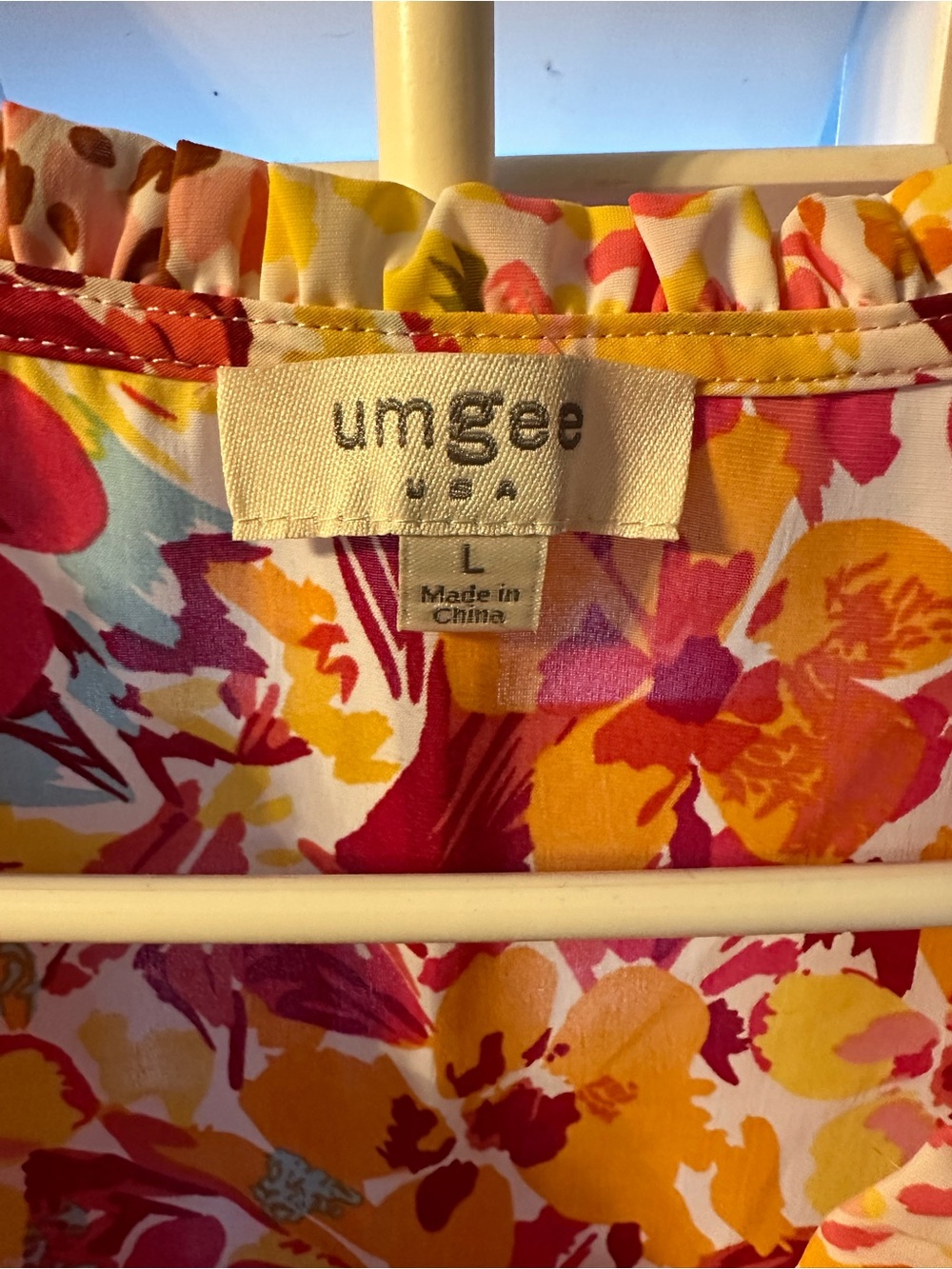Umgee Multicolor Floral V-Neck Smocked Peplum Blouse - Picture 4 of 4